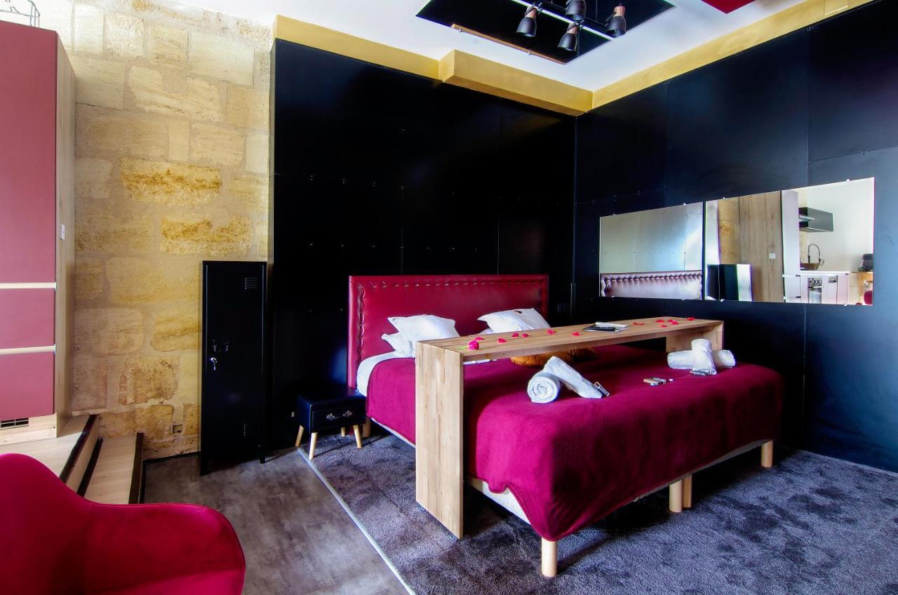 Mieuxqualhotel Jacuzzi Privatif Love Room Bordeaux Exteriér fotografie